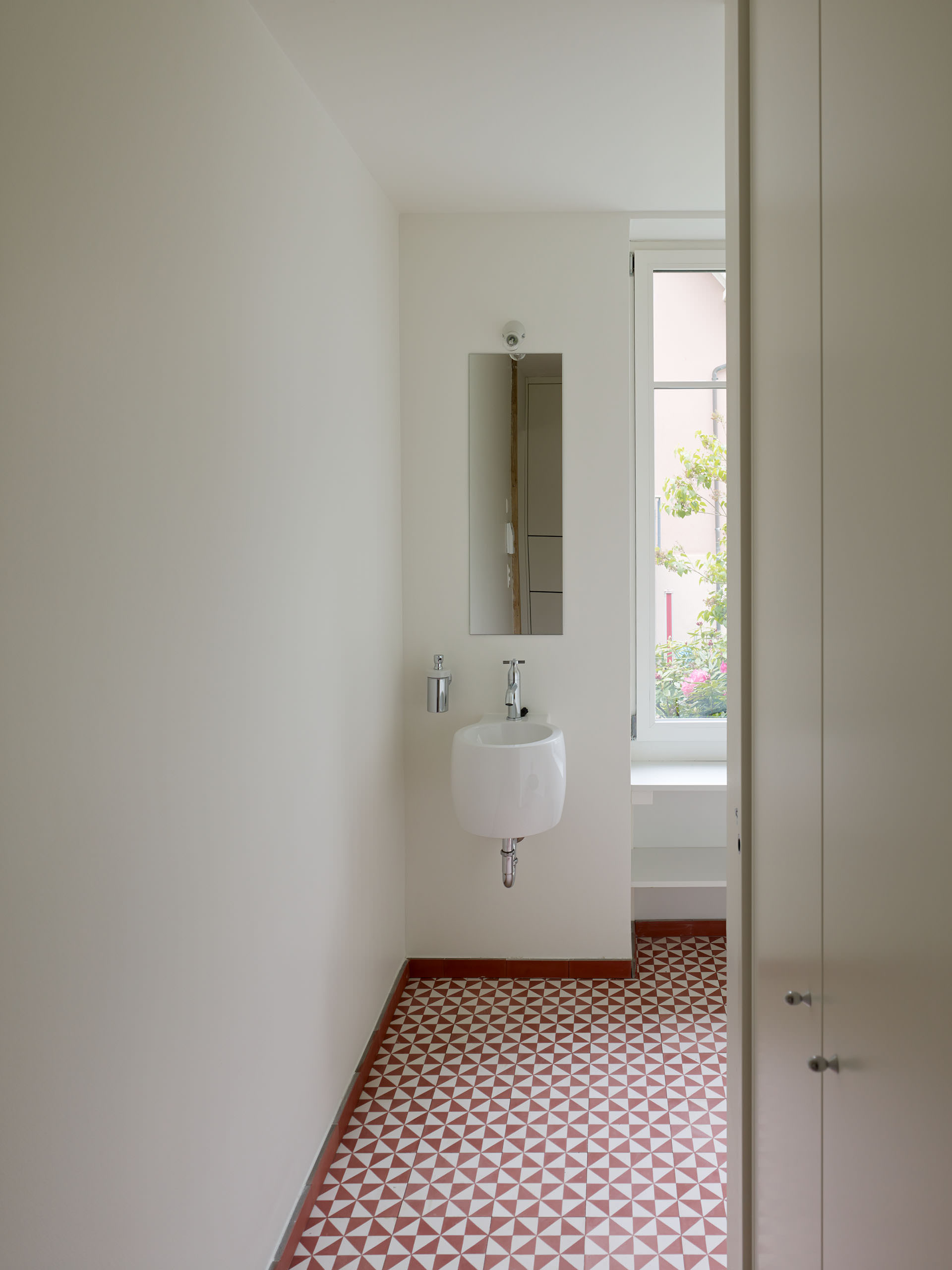 E14496 Alpa 044191 j2560